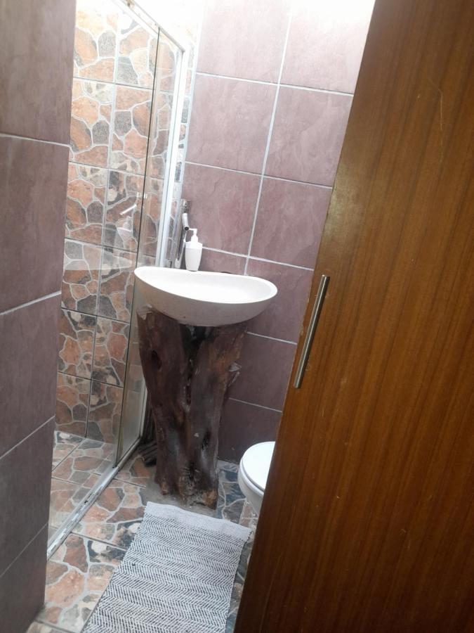 Pretoria-Noord 1322 Backpackers International旅舍 外观 照片